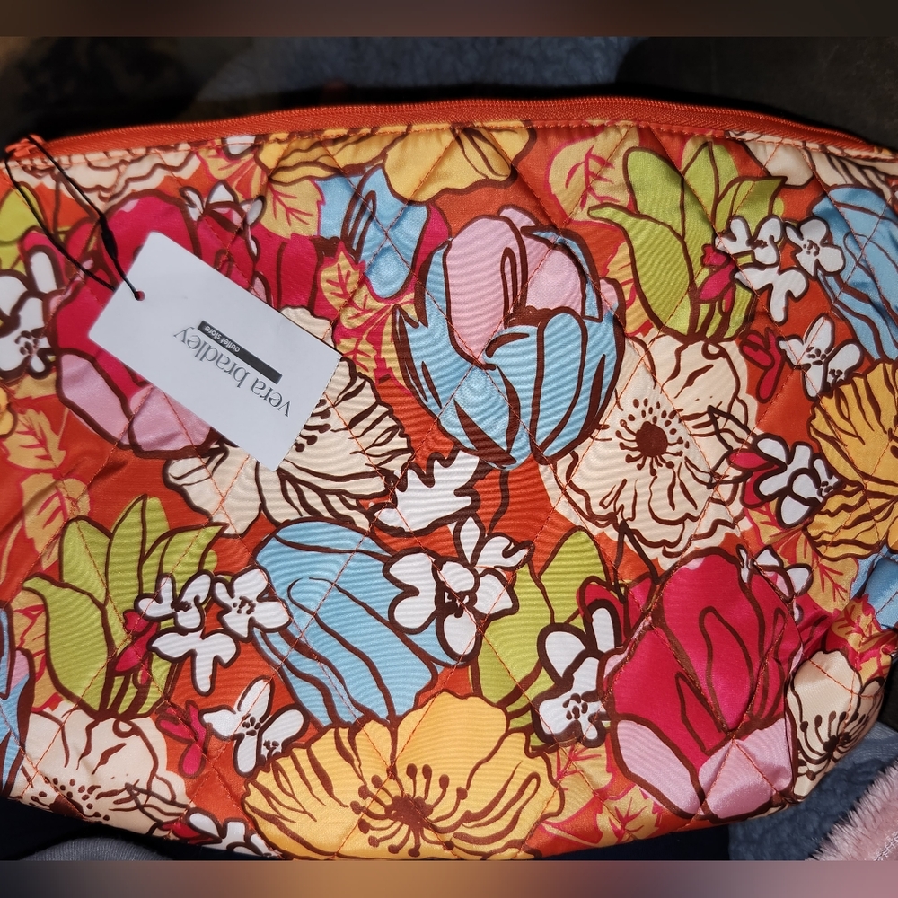 *NWT* Vera Bradley Vibrant Floral Cosmetic Bag